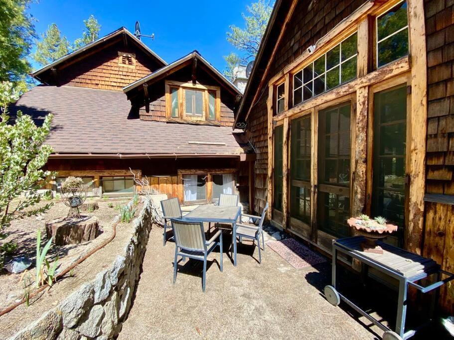 The Lodge At 11 Chimneys Idyllwild Extérieur photo